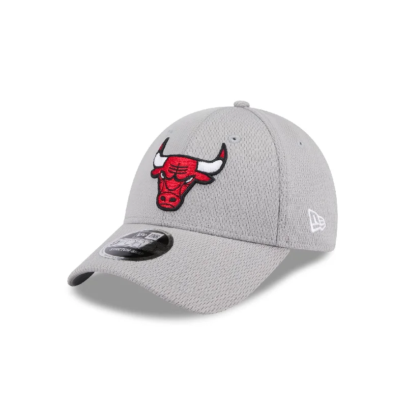 Chicago Bulls Gray 9FORTY Stretch-Snap Hat